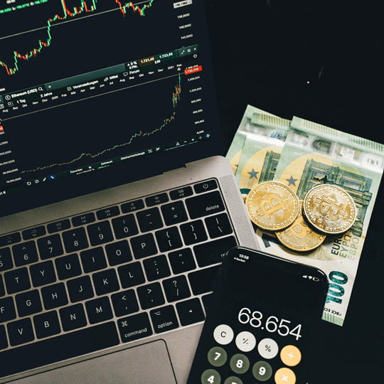 Quadro Digitale team di esperti di investimenti in criptovalute